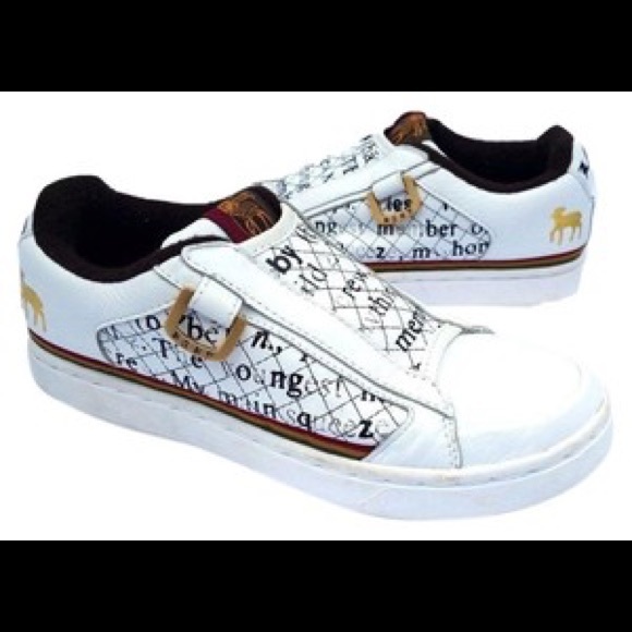 ISO. White 2005  L.A.M.B. Royal Elastics sneakers size 7.5 - Picture 4 of 4